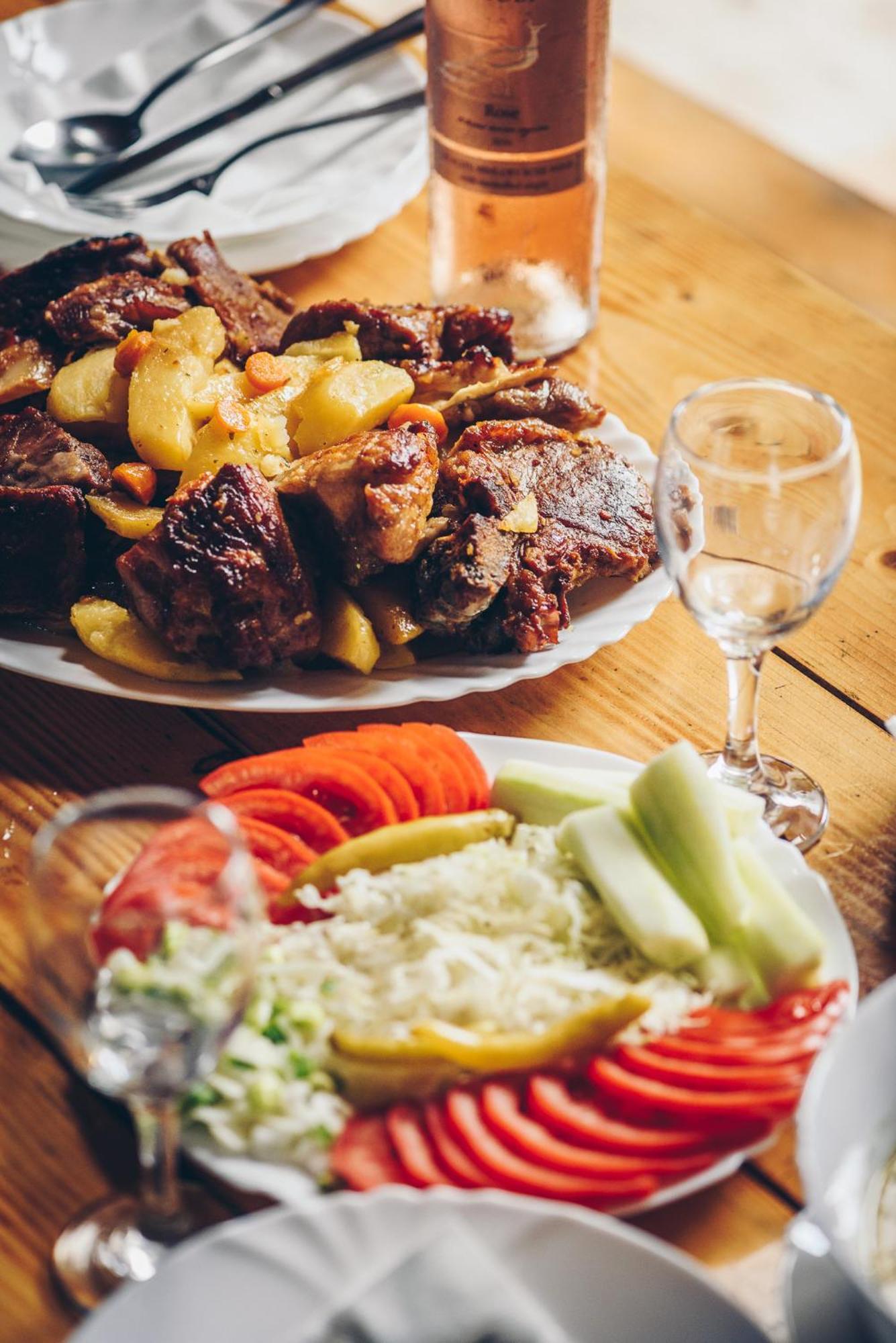 Camp Divlja Rijeka Hotel Hum Luaran gambar